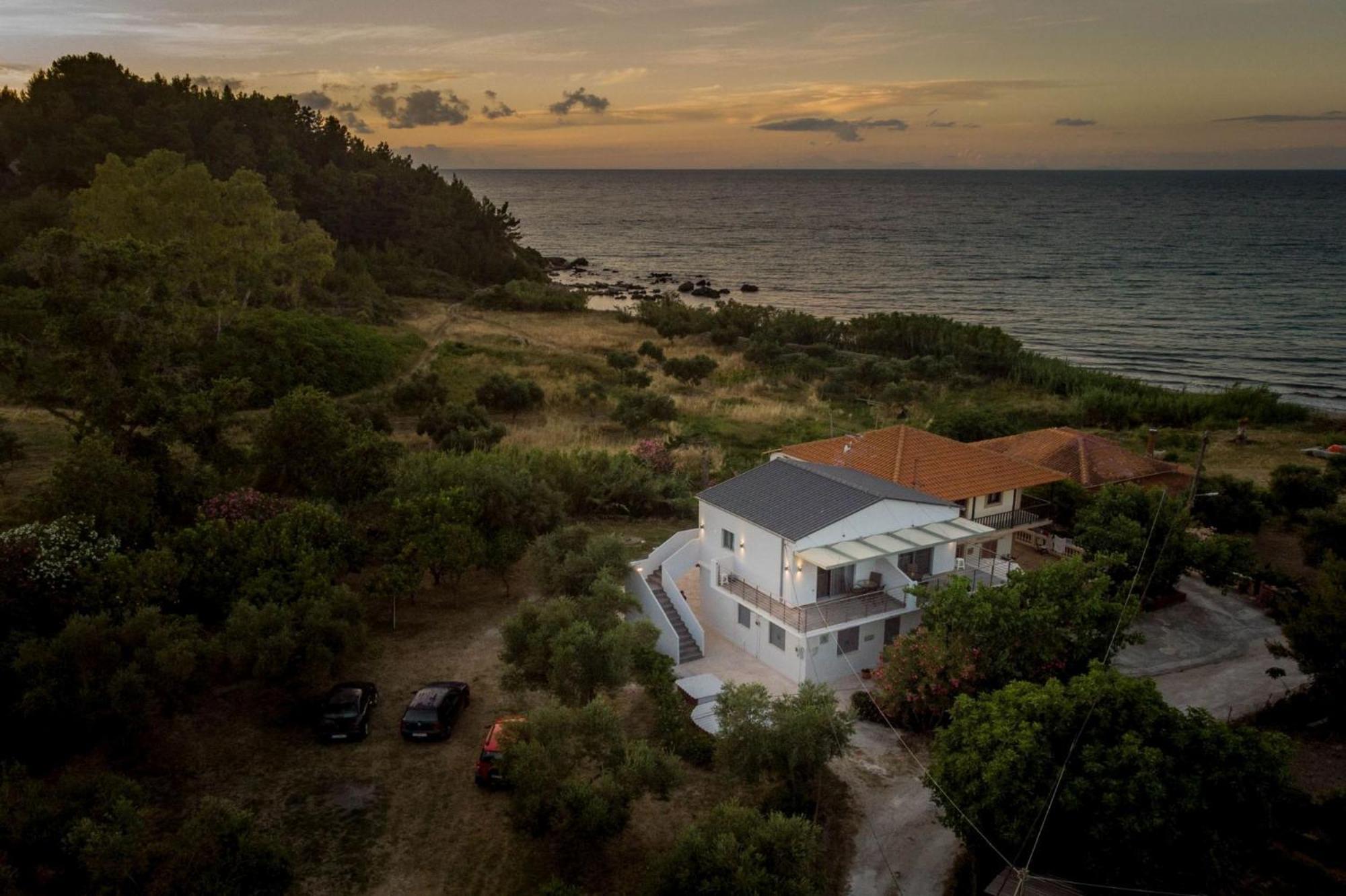 Casa Di Mare - Studios And Apartments On The Beach Vasilikí Zewnętrze zdjęcie